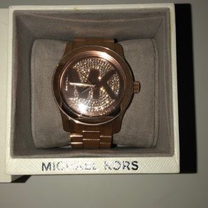 ❗️ROSE GOLD MK WATCH❗️